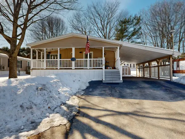 13 Village Drive, Lewiston, ME 04240