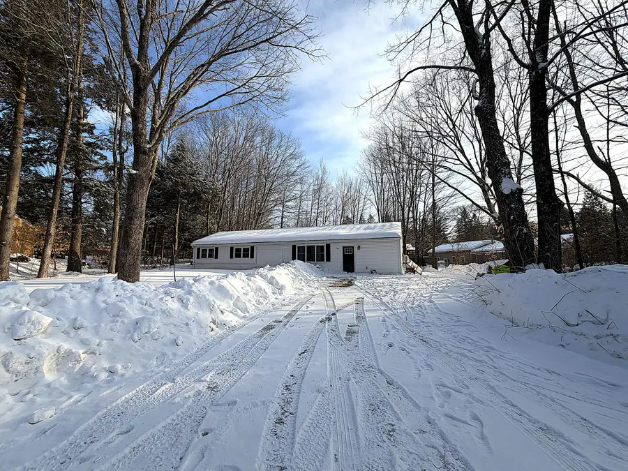 16 Daniel Street, Gorham, ME 04038 - #3
