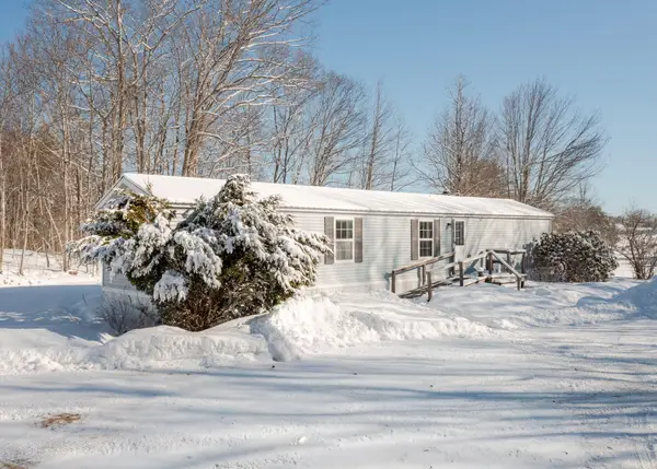 69 Fowle Hill Road, Wiscasset, ME 04578