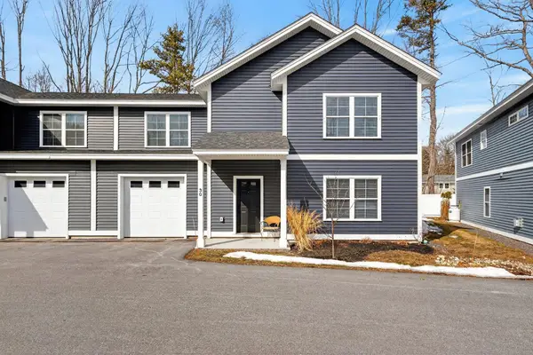 30 Fawn Woods Way #30, Westbrook, ME 04092
