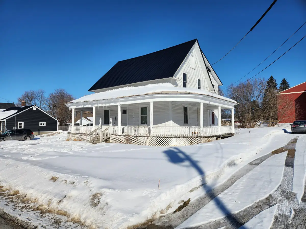25 Howard Street, Presque Isle, ME 04769 - #1