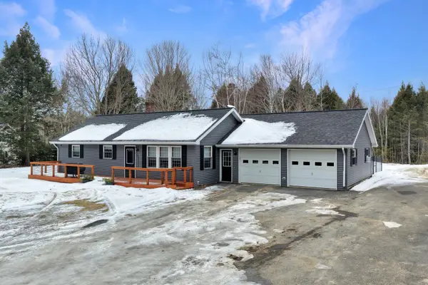 1880 Mattamiscontis Road, Mattamiscontis Twp, ME 04457