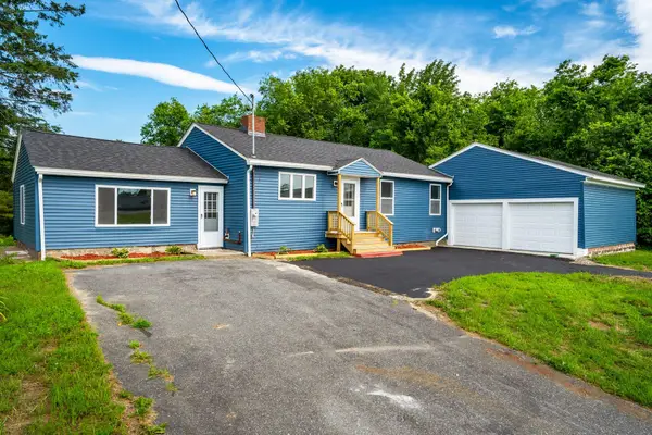 941 Augusta Road, Winslow, ME 04901