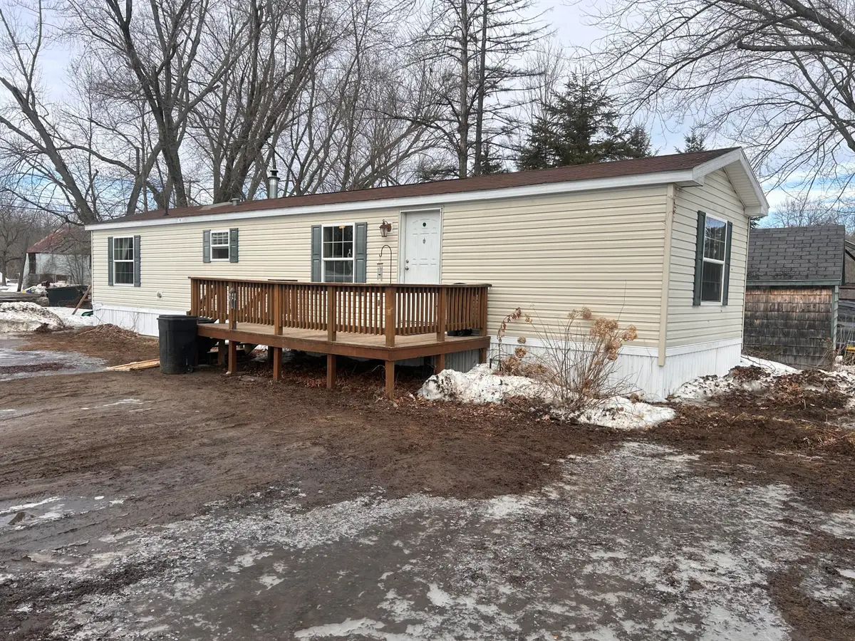 4 Gilbert Street, Livermore Falls, ME 04254 - #1