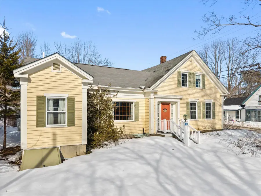 14 Oak Street, Bucksport, ME 04496 - #3
