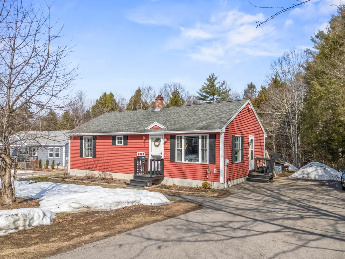 31 Redwood Lane, Sanford, ME 04073 - #1