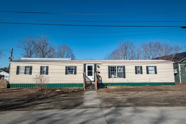 3 Clinton Street, Milo, ME 04463