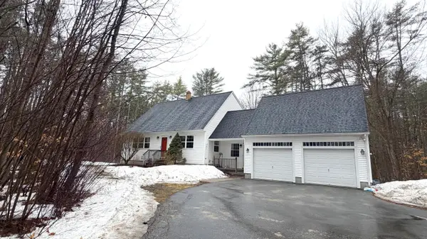 420 Gray Road, Falmouth, ME 04105