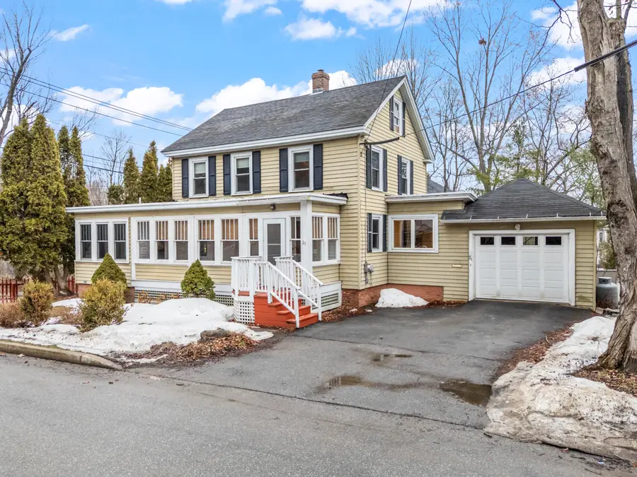 21 N Chestnut Street, Augusta, ME 04330 - #2