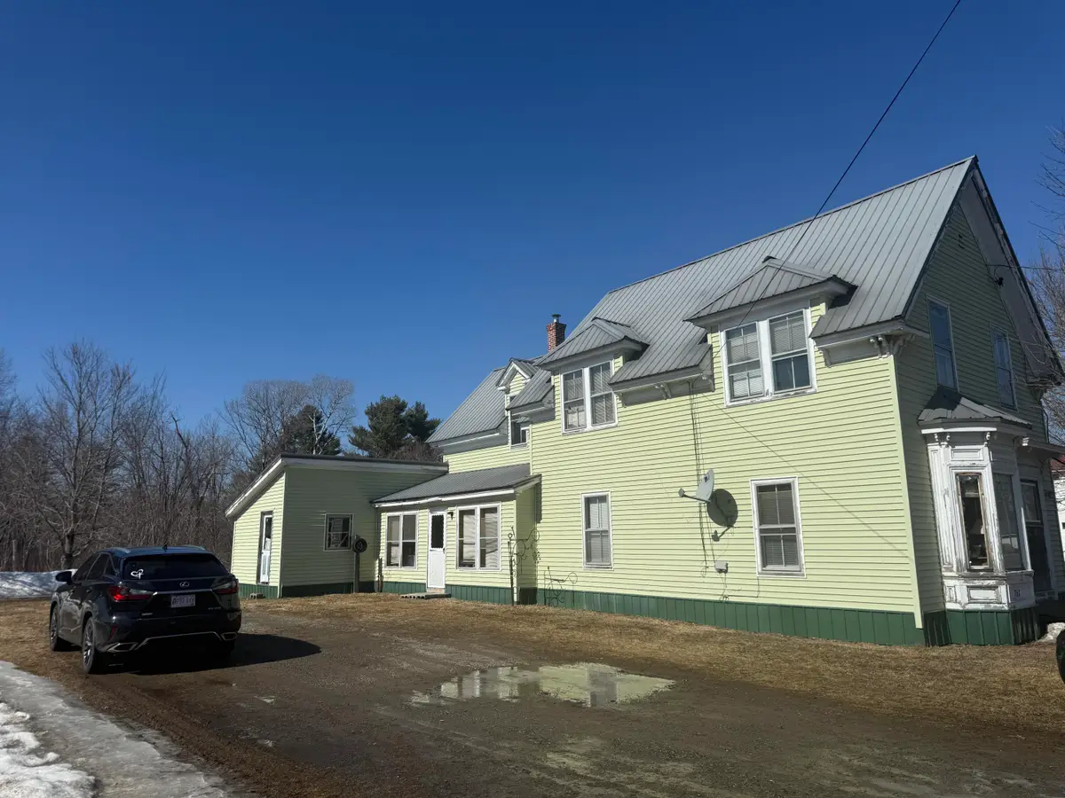 262 Main Street, Mattawamkeag, ME 04459 - #1