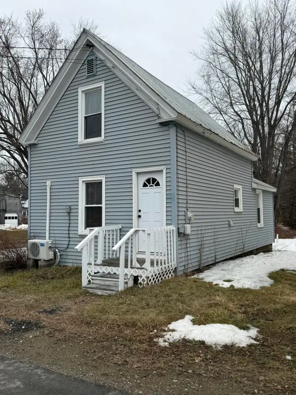 19 Knapp Street, Livermore Falls, ME 04254