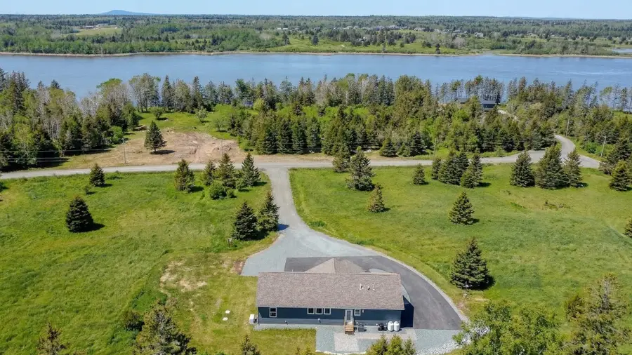 18 Farms Edge Road, Lamoine, ME 04605 - #3
