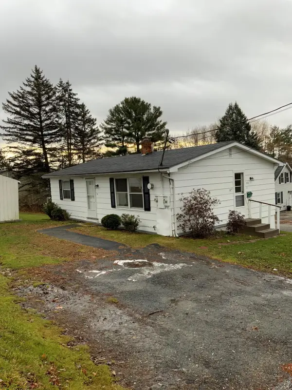 19 Western Avenue Place, Augusta, ME 04330