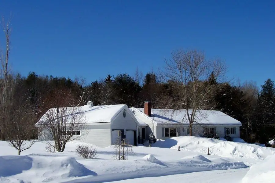 593 W Main Street, Waldoboro, ME 04572 - #2