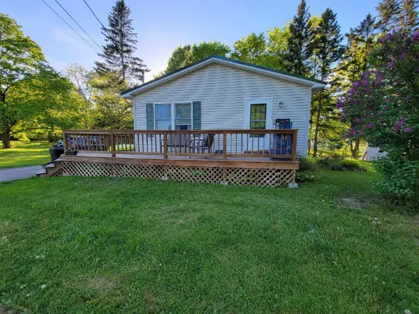 23 Spring Street, Calais, ME 04619