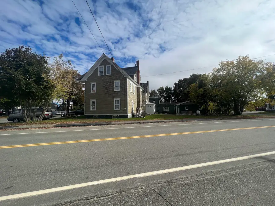 88 Pine Street, Millinocket, ME 04462 - #3