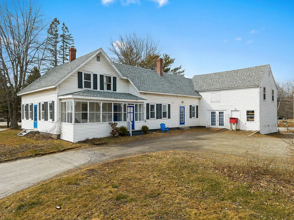 903 Western Avenue, Manchester, ME 04351 - #1