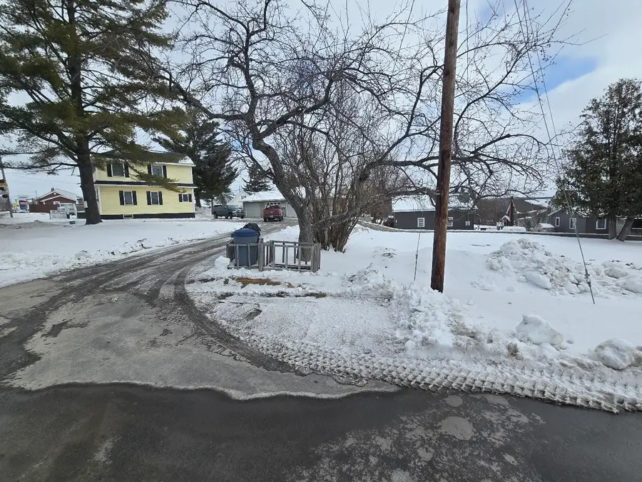 15 Bennett Drive, Caribou, ME 04736 - #3