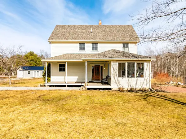 55 Bluebird Road, Warren, ME 04864