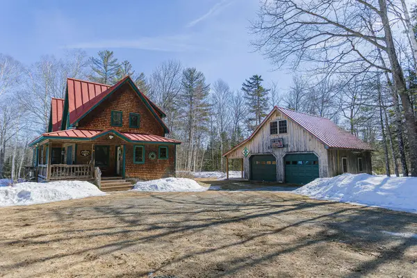 31 Bog Pond Road, Phillips, ME 04966