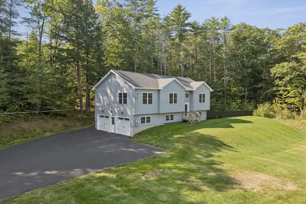 48 St Pierre Drive, Sidney, ME 04330