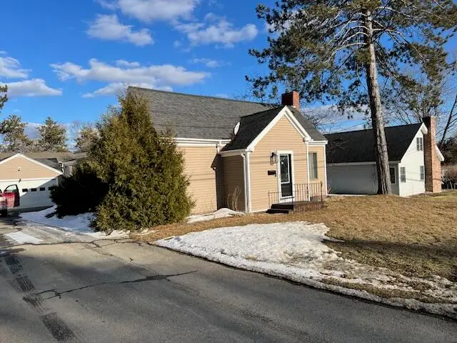 33 Coolidge Avenue, Caribou, ME 04736 - #1