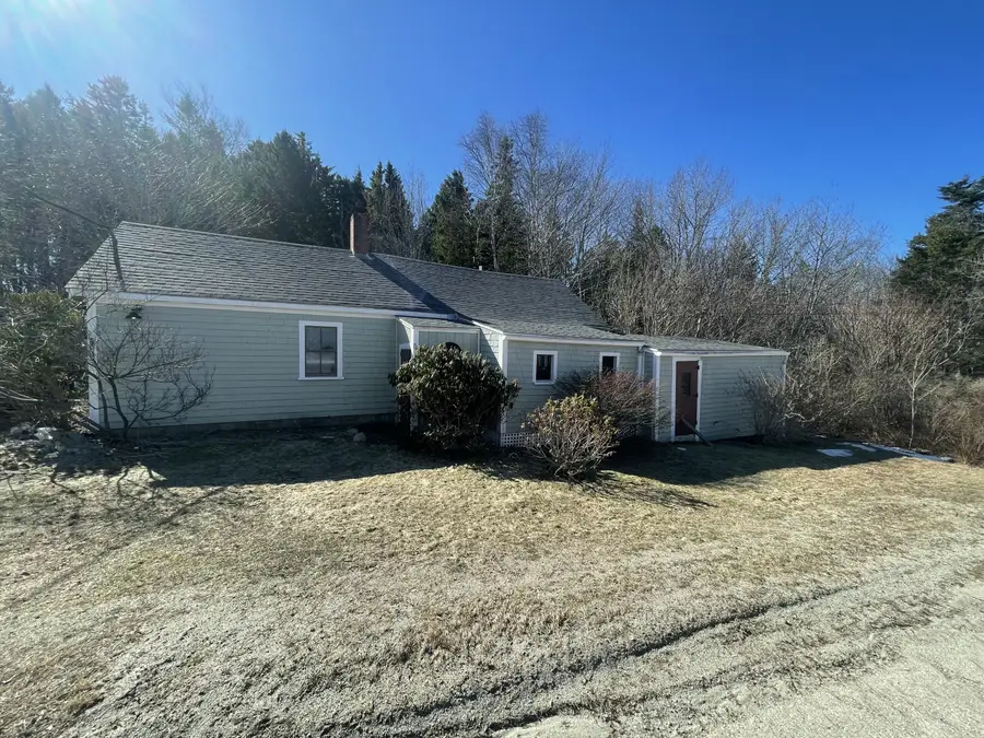 54 Sunset Avenue, Stonington, ME 04681 - #3