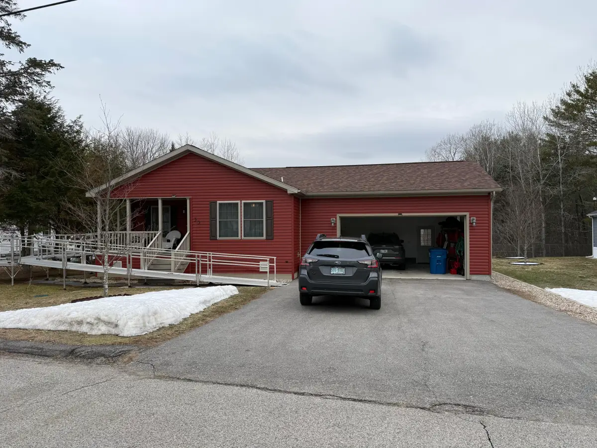 33 Sandalwood Circle, Kittery, ME 03904 - #1