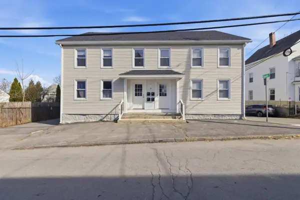 17 Wentworth Street, Biddeford, ME 04005