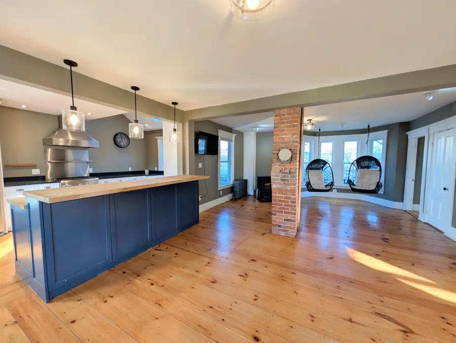 17 Market Street, North Berwick, ME 03906 - #3