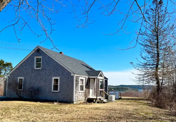 113 Battle Avenue, Castine, ME 04421