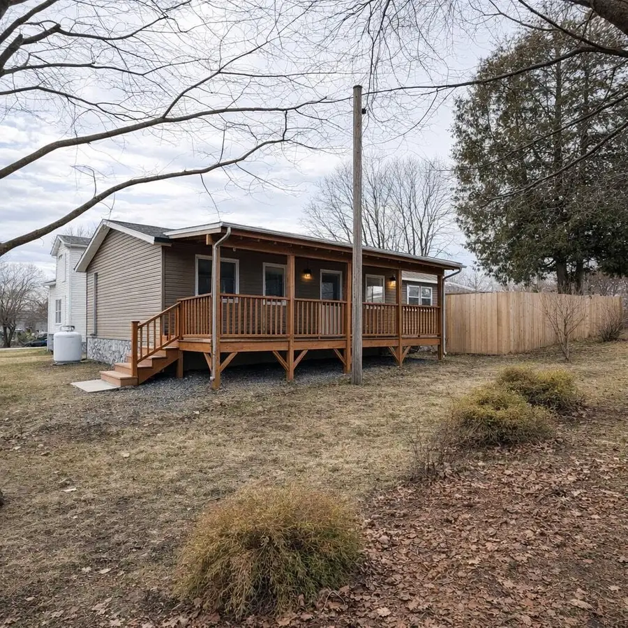 16 W Pleasant Street, Oakland, ME 04963 - #2