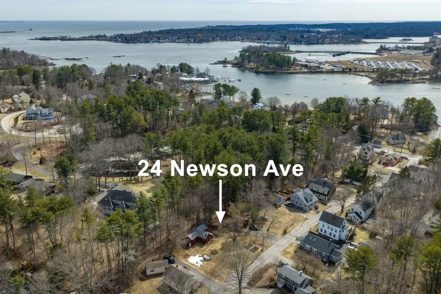 24 Newson Avenue, Kittery, ME 03904 - #3