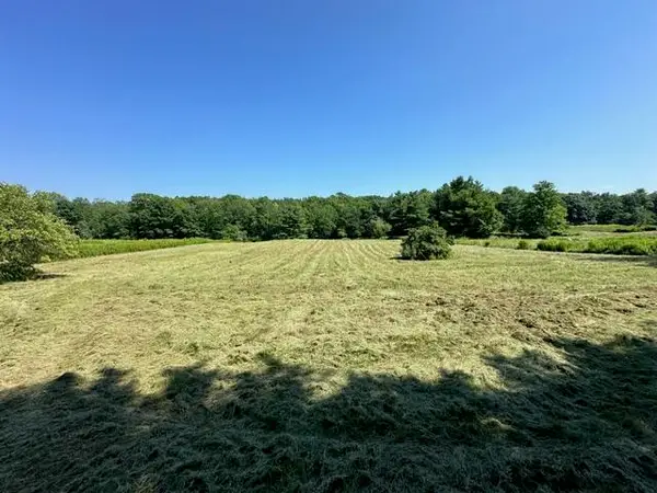 392 Marston Road, Gardiner, ME 04345