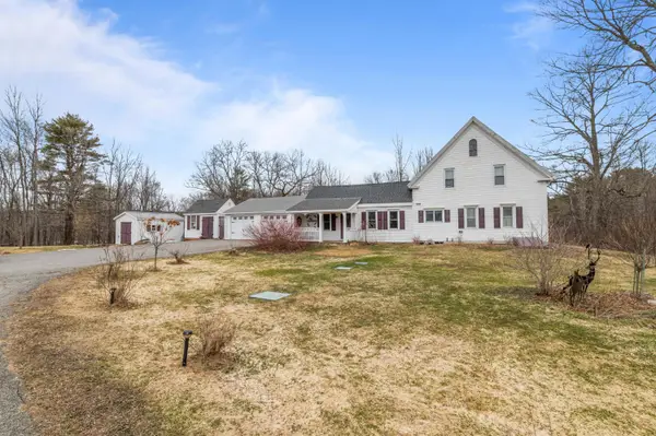 18 Blinn Hill Road, Dresden, ME 04342