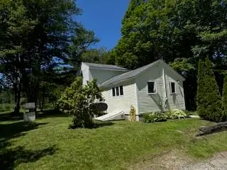 27 Dodge Road, Edgecomb, ME 04556