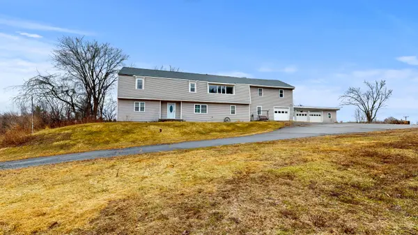 445 W River Road, Augusta, ME 04330