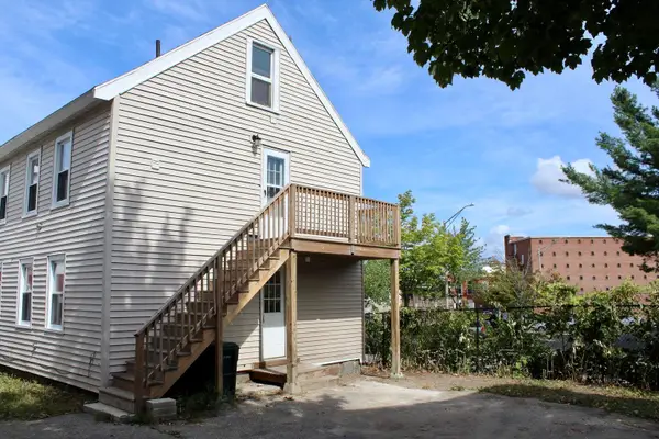 23 Foss Street, Biddeford, ME 04005