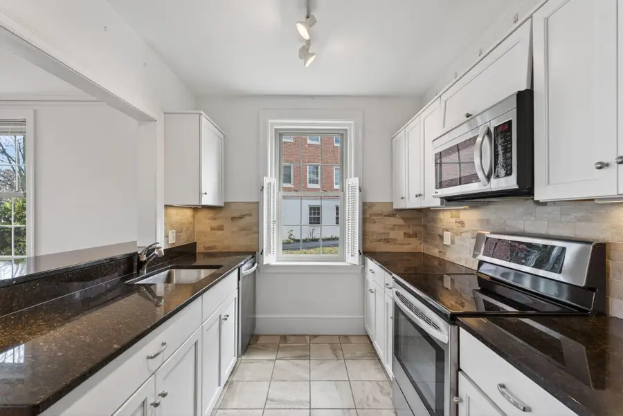 290 Baxter Boulevard #A1, Portland, ME 04101 - #3