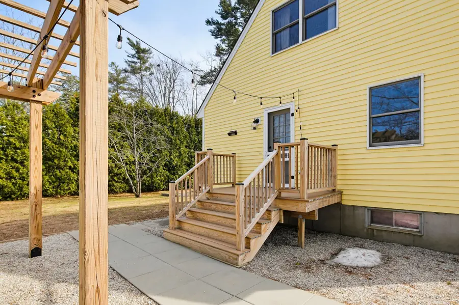 31 Hanson Drive, Topsham, ME 04086 - #3