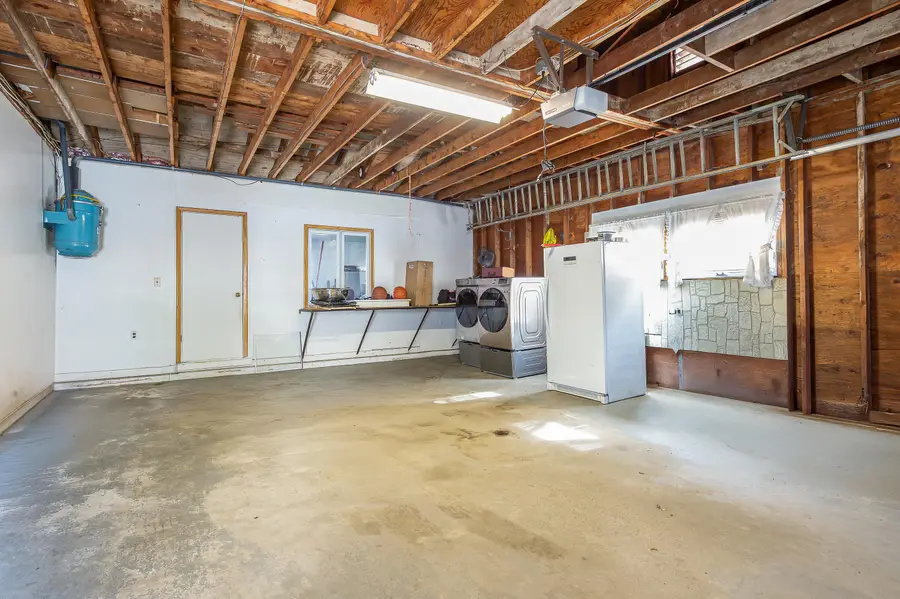 24 Highland Avenue, Lewiston, ME 04240 - #3