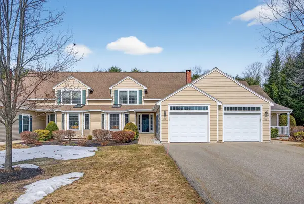 63 Shiretowne Common Drive #22, Kennebunk, ME 04043