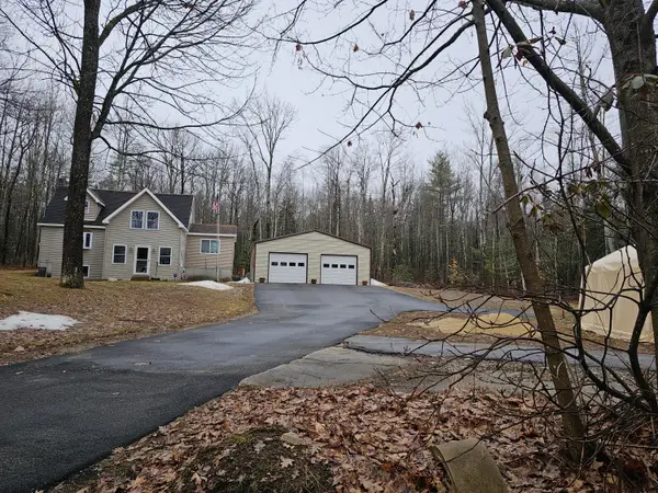 Address Withheld By Seller, Oxford, ME 04270