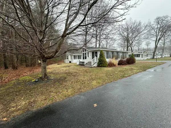 23 College Drive #527, Wells, ME 04090