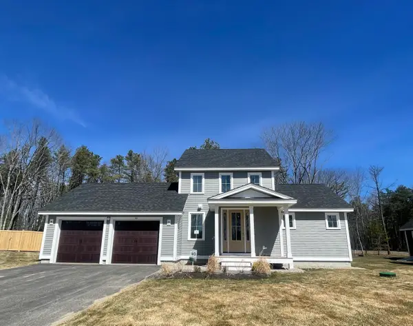 40 Cascade Circle #33, Kennebunk, ME 04043
