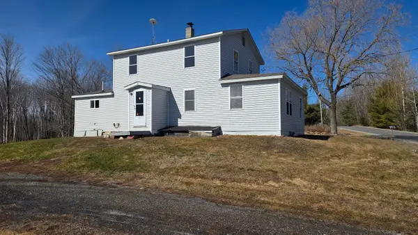 508 Horseback Road, Clinton, ME 04927