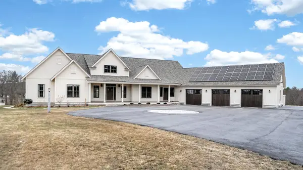 52 Green Acres Drive, Buxton, ME 04093