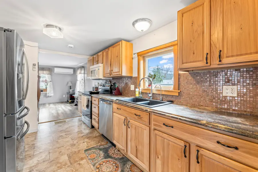 226 Somerset Avenue, Pittsfield, ME 04967 - #2