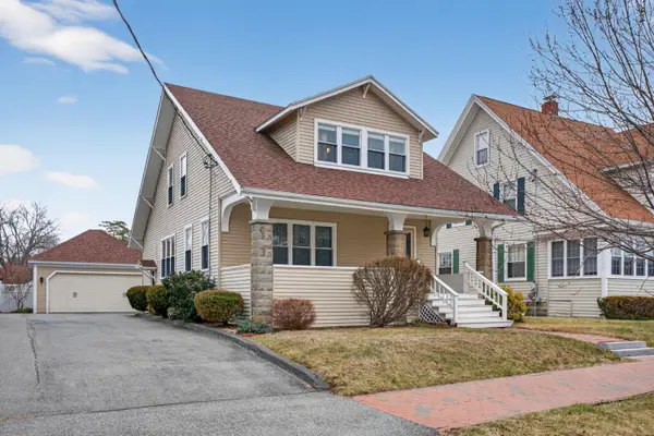 36 Colonial Road, Portland, ME 04102