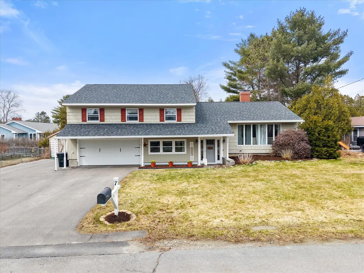 7 Williams Street, Hampden, ME 04444 - #1